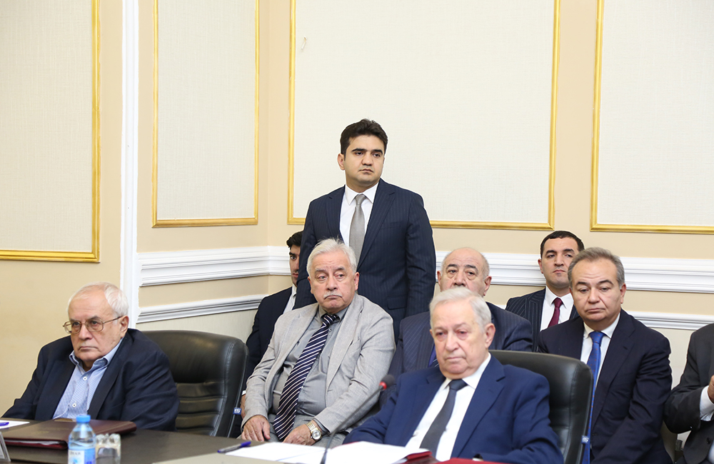 “AMEA-nın XI Bakı Beynəlxalq Kitab Sərgisində yüksək səviyyədə iştirakı elmi irsimizi geniş təbliğ etməyə imkan verdi”